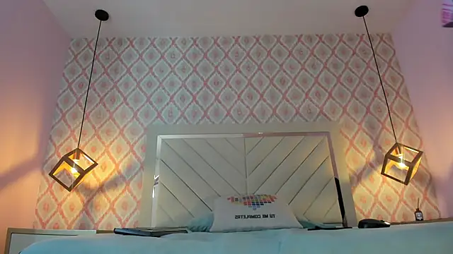 HANA RUSSO online show from April 2026 12:31:01 PM