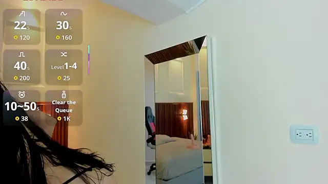 MARIE TAPNER online show from March 2026 12:27:01 PM