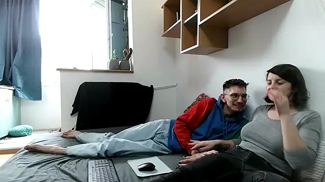 Crista-Elio online show from April 2026 02:43:02 PM