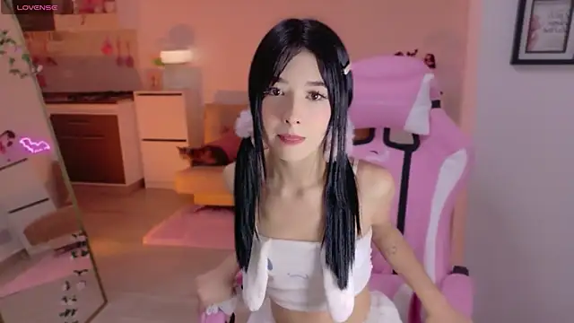 Blush Marie online show from April 2026 02:02:02 AM