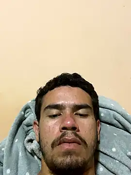 reipromiscuo01 online show from January 2026 01:42:02 AM