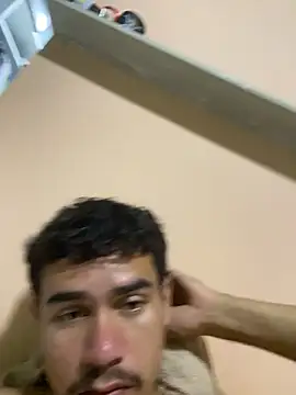 reipromiscuo01 online show from February 2026 03:03:02 AM