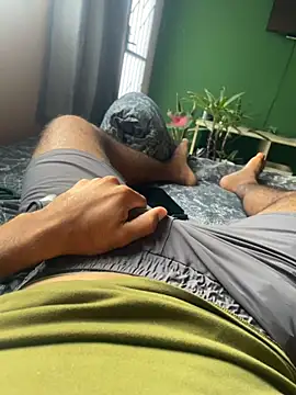 reipromiscuo01 online show from April 2026 08:26:01 PM