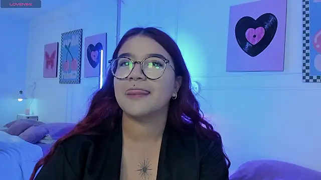 Rosy Sweet online show from March 2026 07:37:02 PM