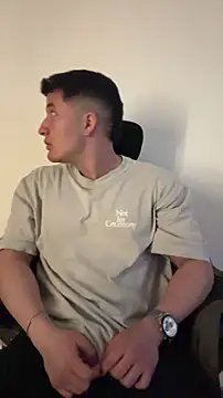 Alexander Connor online show from April 2026 12:00:01 PM