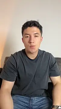 Alexander Connor online show from April 2026 12:01:02 PM