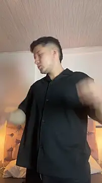 Alexander Connor online show from April 2026 12:18:02 PM