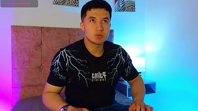 Alexander Connor online show from March 2026 11:59:01 AM