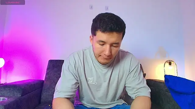 Alexander Connor online show from March 2026 12:06:02 PM