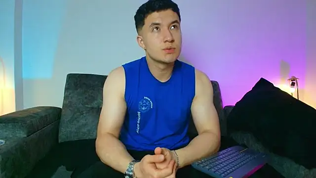 Alexander Connor online show from March 2026 12:09:02 PM