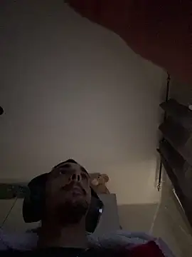 Snapshot of piccolo2002 chatting on March 2026 03:03:01 PM piccolo2002 online show from March 2026 03:03:01 PM