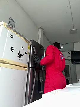 santiObrero online show from March 2026 03:59:01 PM