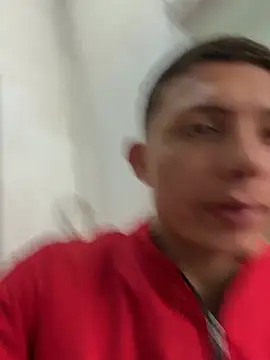 santiObrero online show from March 2026 03:10:02 PM