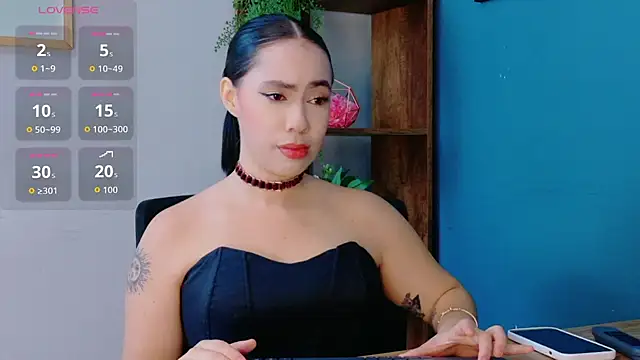 Sienna-Gold online show from February 2026 01:45:02 PM