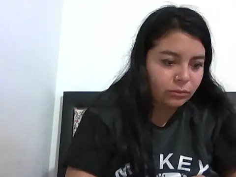 NatalyySexy2123 online show from April 2026 04:19:01 PM