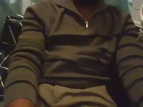 Snapshot of bigmaccheese chatting on January 2026 09:40:02 PM bigmaccheese online show from January 2026 09:40:02 PM