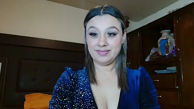 aitanalove  online show from June 2026 10:47:01 PM