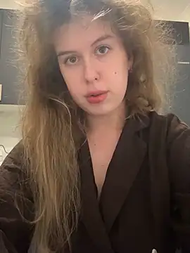 Snapshot of LilianBliss chatting on June 2026 07:36:02 PM LilianBliss online show from June 2026 07:36:02 PM