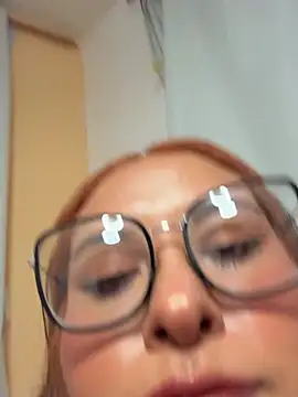 Nailealipsglossy online show from February 2026 09:20:01 AM