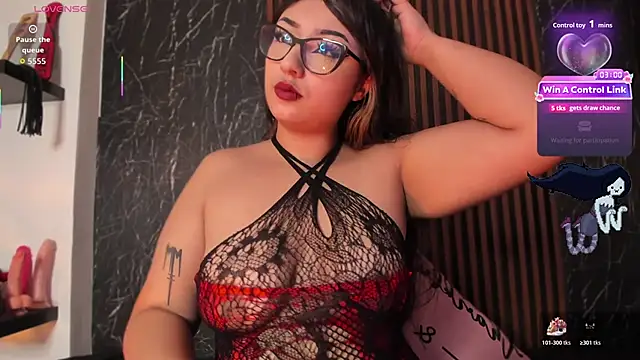 Marilyndackaria  online show from April 2026 12:35:02 PM