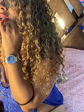 TianaRios Pink online show from January 2026 07:23:01 PM