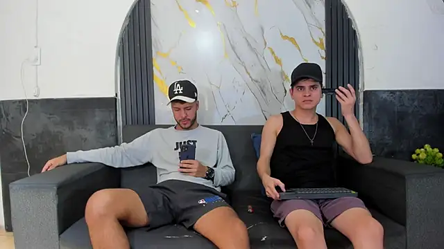 Snapshot of Angel_Villareal chatting on February 2026 04:23:01 AM Angel Villareal online show from February 2026 04:23:01 AM