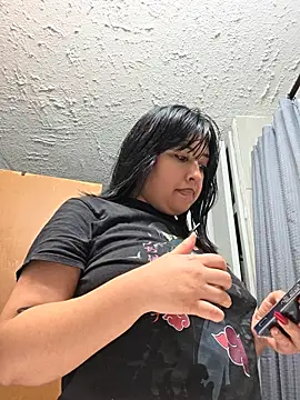 AriannaPenaxo online show from April 2026 11:44:01 PM