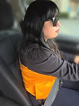 AriannaPenaxo online show from April 2026 07:53:01 PM