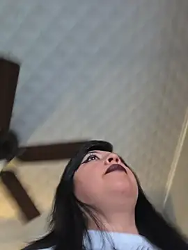 AriannaPenaxo online show from April 2026 10:02:02 PM