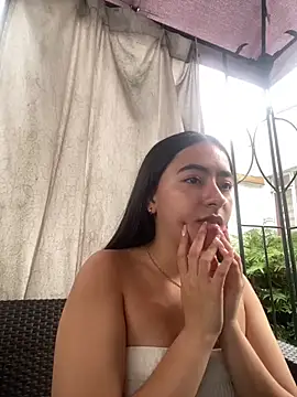 AuroraJohns Pink online show from February 2026 08:20:02 PM