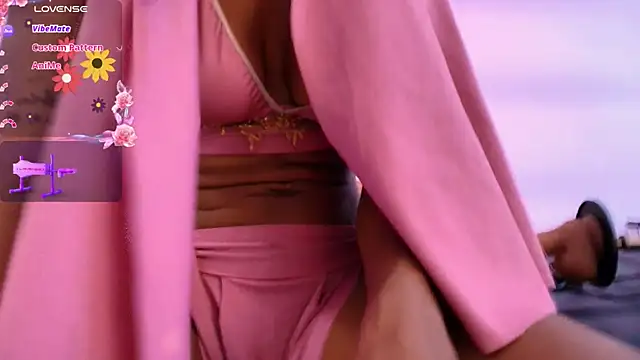 Snapshot of Amira_Alzahra chatting on February 2026 05:15:01 AM Amira Alzahra online show from February 2026 05:15:01 AM