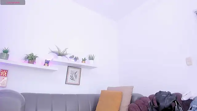 Snapshot of Amira_Alzahra chatting on June 2026 05:22:01 PM Amira Alzahra online show from June 2026 05:22:01 PM