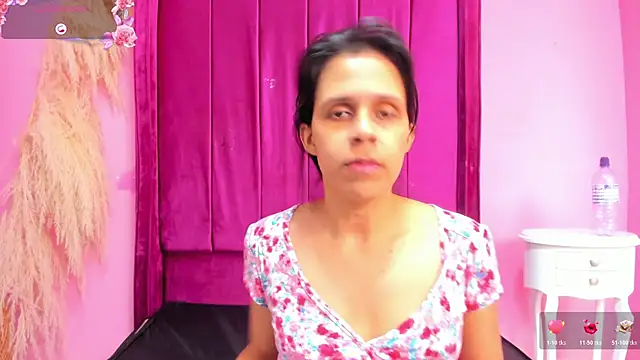 mitzukywinteer online show from April 2026 08:45:02 PM