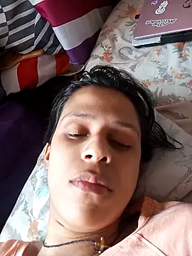 mitzukywinteer online show from February 2026 04:05:02 PM