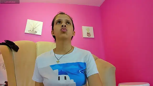 mitzukywinteer online show from February 2026 08:06:01 PM