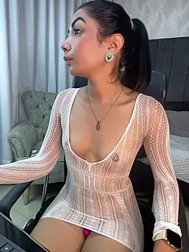 Auri   online show from March 2026 11:59:01 AM