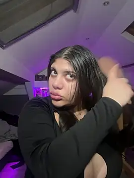 MinaKhalina online show from March 2026 06:42:01 PM