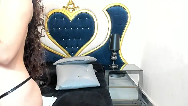 SofiaArsila online show from April 2026 11:38:02 AM