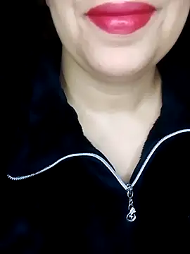 Naughty-Yousra online show from February 2026 08:48:02 AM