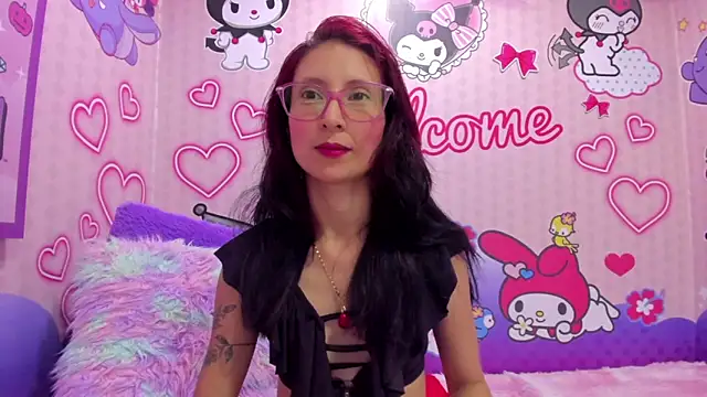 zaira skinny online show from June 2026 04:18:01 AM