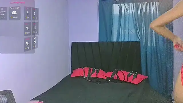 Helena-Paola online show from February 2026 10:11:01 PM