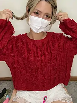 yumi0025 online show from February 2026 12:30:02 AM