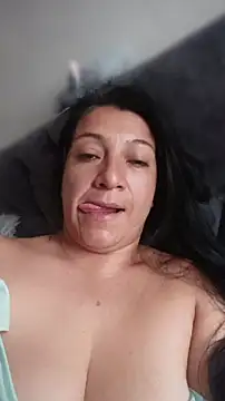 Snapshot of Katysaez chatting on June 2026 06:02:02 PM Katysaez online show from June 2026 06:02:02 PM