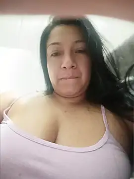 Snapshot of Katysaez chatting on May 2026 04:56:02 AM Katysaez online show from May 2026 04:56:02 AM