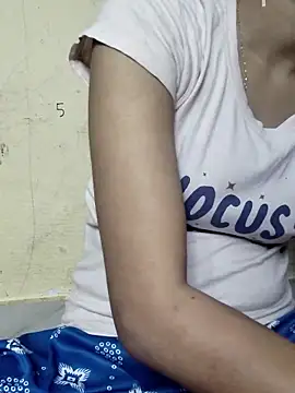 annugirl online show from February 2026 11:23:01 AM