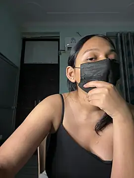 RadhikaHotty online show from May 2026 06:00:02 PM