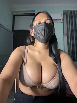 RadhikaHotty online show from April 2026 05:41:01 PM