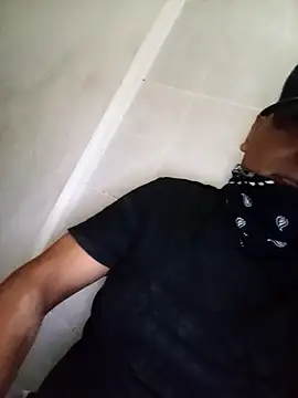 Snapshot of CorrectMusic2 chatting on February 2026 07:43:01 PM CorrectMusic2 online show from February 2026 07:43:01 PM