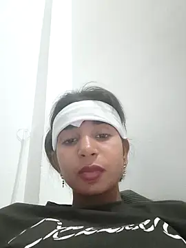 Cute-Natashaa online show from March 2026 04:36:02 PM