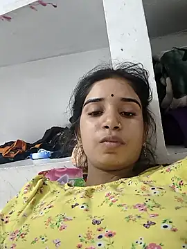 Snapshot of Cute-Natashaa chatting on June 2026 06:47:01 AM Cute-Natashaa online show from June 2026 06:47:01 AM